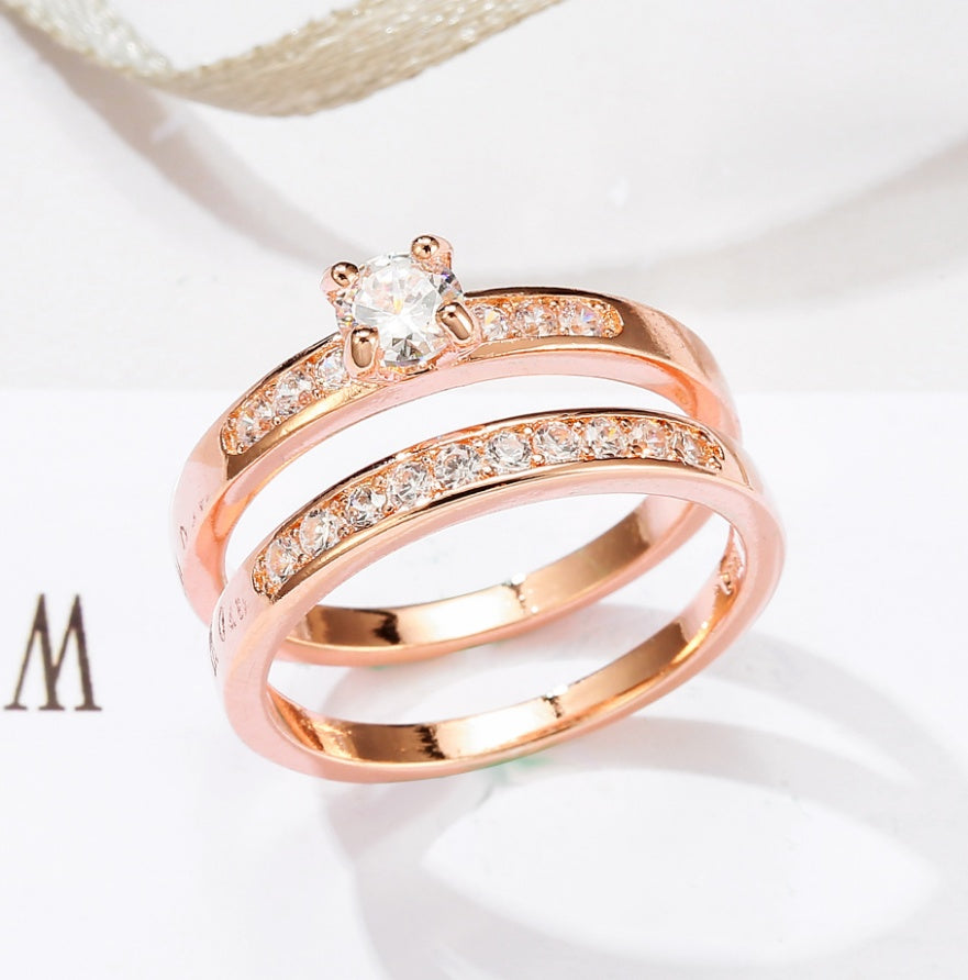 Rose gold ring with diamonds - HJG