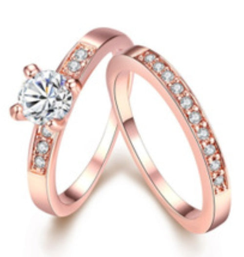 Rose gold ring with diamonds - HJG