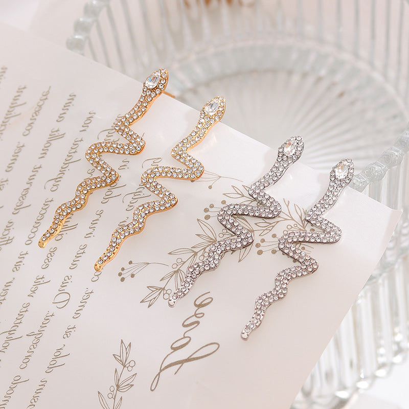 European And American Full Diamond Snake Earrings Elegant High Sense