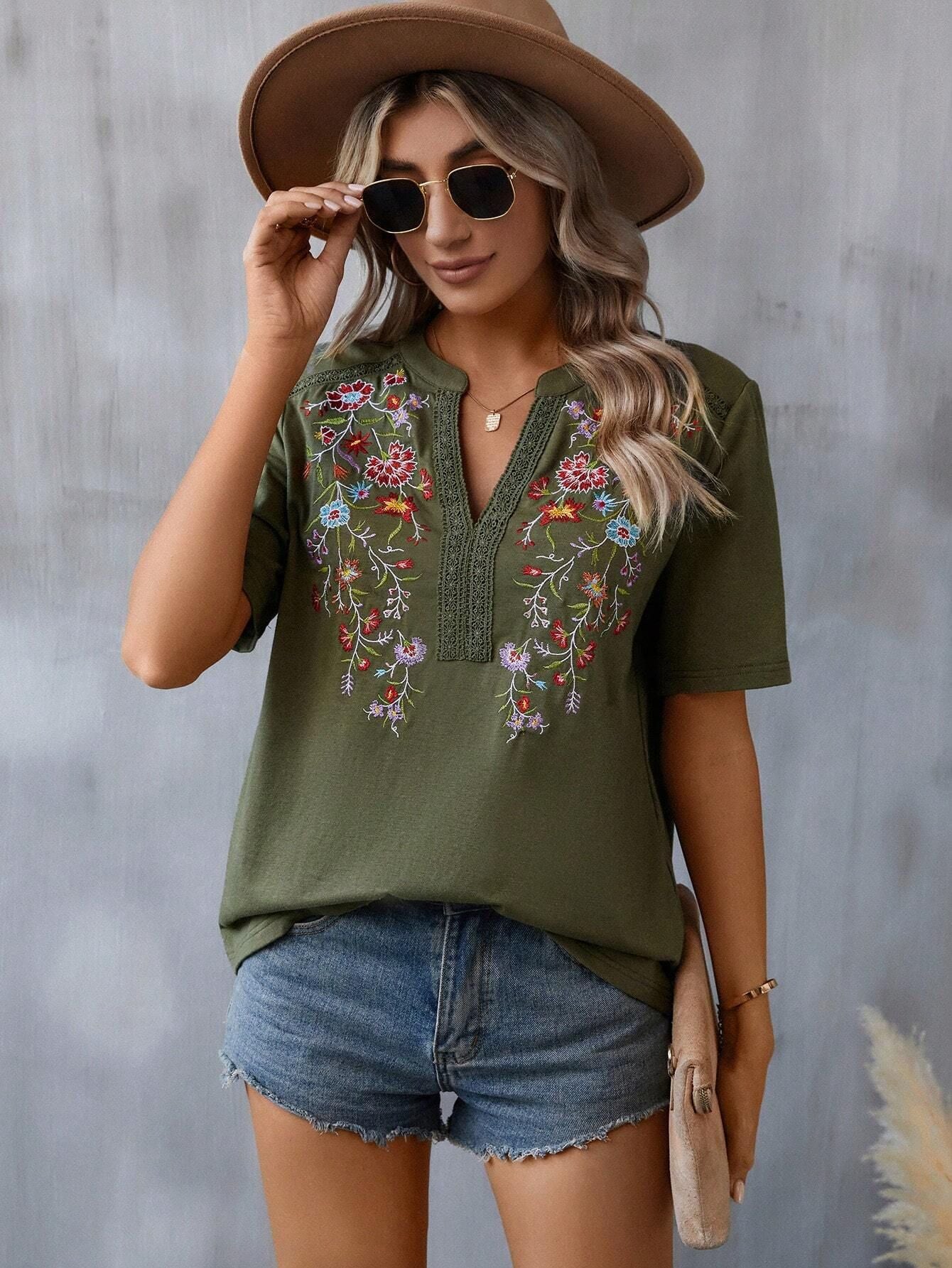 Fashion Flowers Embroidery Short Sleeve T-shirt Summer Stitching Lace-collared Blouse Womens Clothing