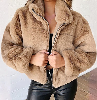 New Women's Autumn Winter Faux Fur Short Coats Zipper Cardigan Plush Warm Coat Female Oversized Outerwear Overcoat Thick Jacket