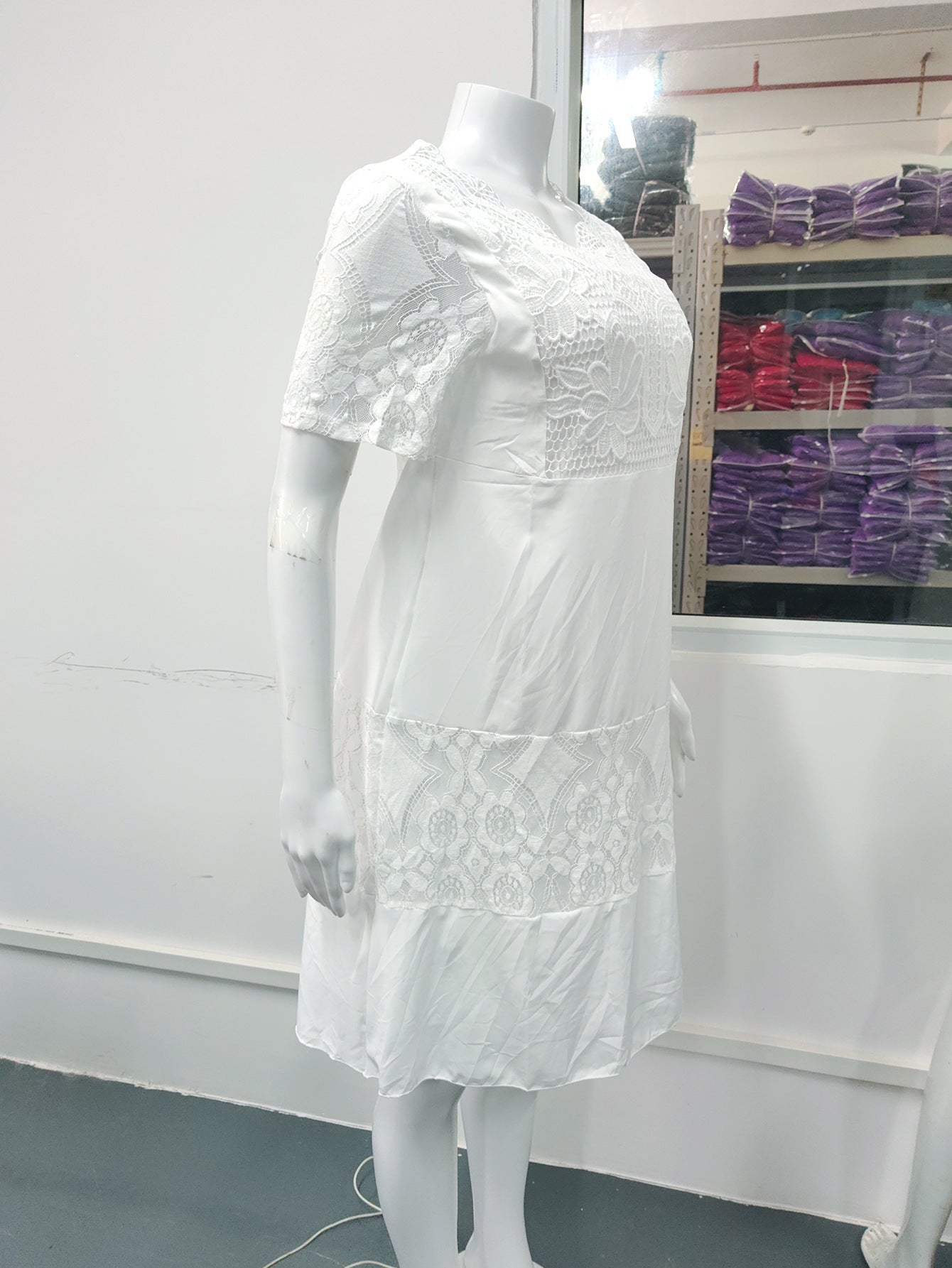 Fashion Short Sleeve Lace Dress